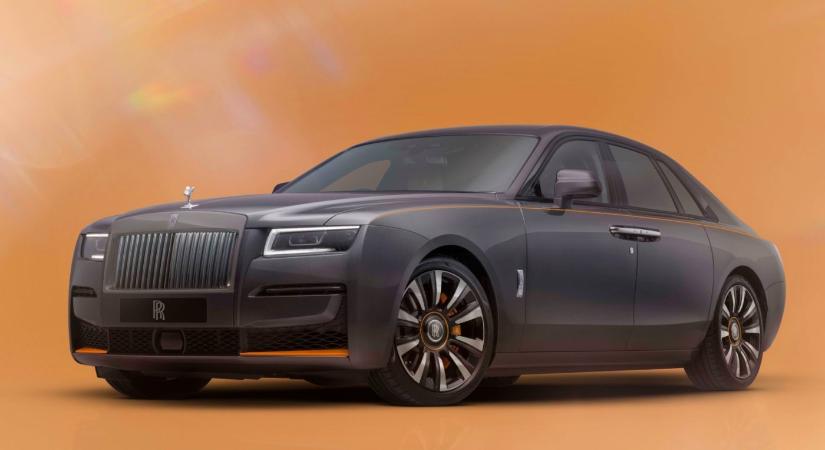 Fegyverszürke autóval ünnepli 120. születésnapját a Rolls-Royce