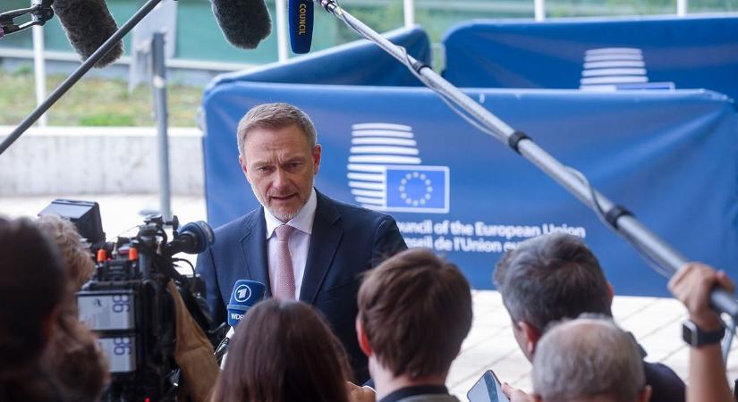 Német pénzügyminiszter: Brüsszel elvesztegette az EU versenyképességét