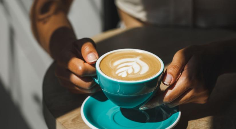Mi a kávézás tökéletes időpontja? Nem ébredés után, az biztos!