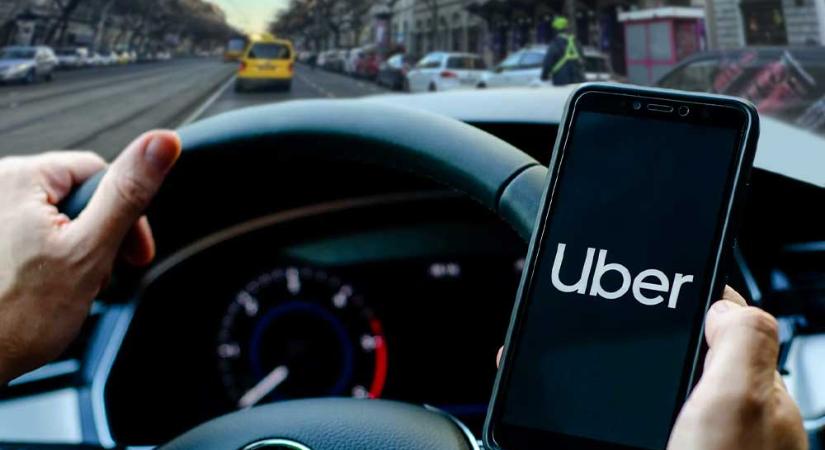 Elzavarták a taxisok, most visszatér Budapestre az Uber, már nyugtatják a sofőröket
