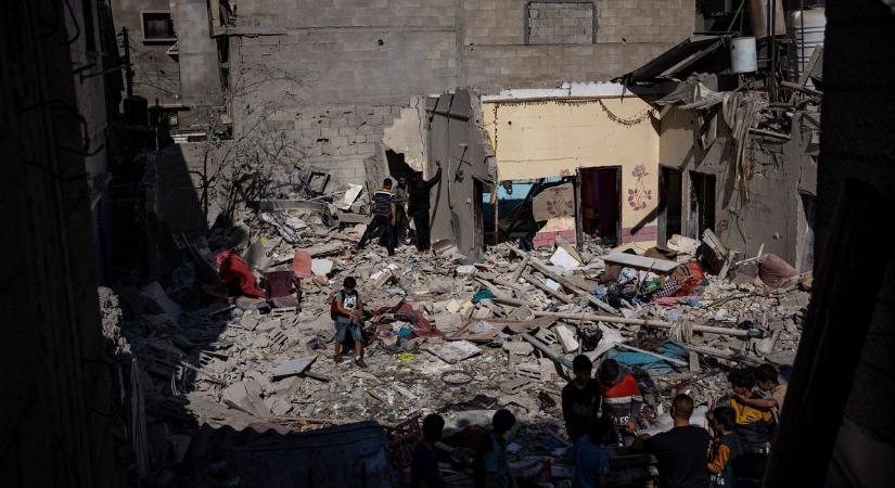 Újabb halálos légitámadás érte Rafahot és Gázavárost – frissül