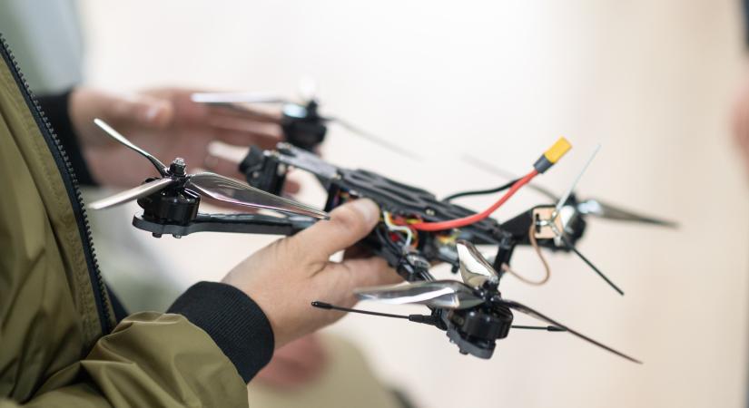 Kanada 2,3 millió dollárt különít el drónok ukrajnai gyártására
