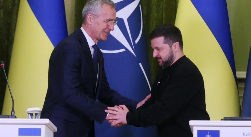 Zelenszkij: Ukrajnát csak győzelme után veszi fel a NATO tagjai közé