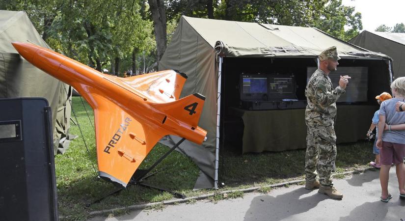 Legjobb védekezés a támadás: bekeményít drónfronton a Magyar Honvédség