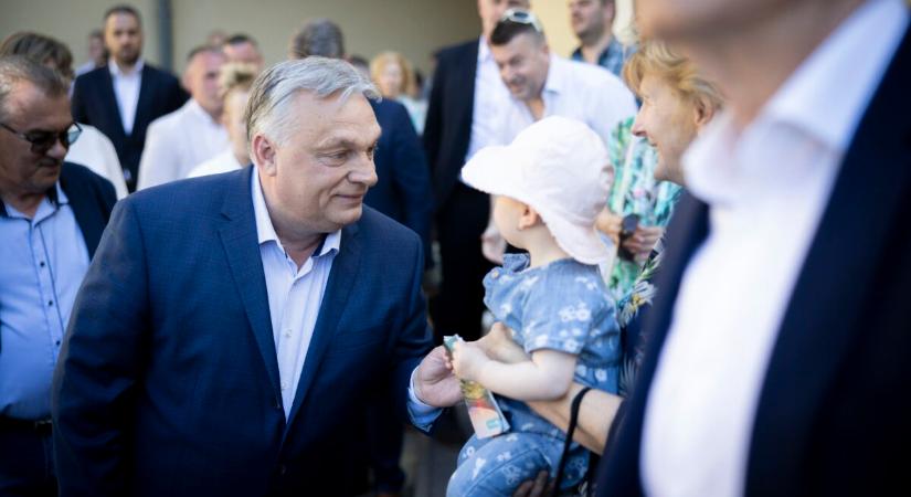 Újra kiment a fényre Orbán Viktor, most itt bukkant fel nagy titokban, egy marék ember előtt