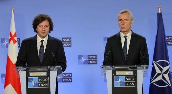 Stoltenberg: a NATO teljes mértékben támogatja Georgia szuverenitását és területi integritását