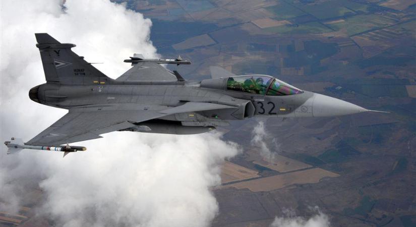Új Gripenek érkeznek a magyar légierőhöz