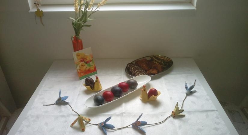 Egyszerű, de nagyszerű dekorációs ötletek a húsvéti asztalra