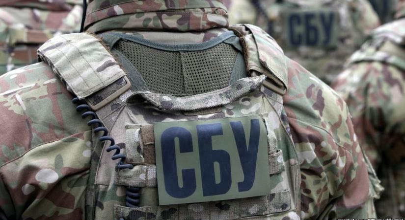 Egy ukrán blogger bűnözőknek nevezte az ukrán fegyveres erőket