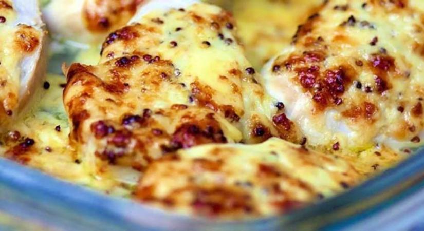 Tejszínes spárgás csirkemell sajtosan – Recept