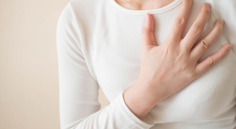 Szorítás a mellkasban: gyomorsav vagy szívroham jele?