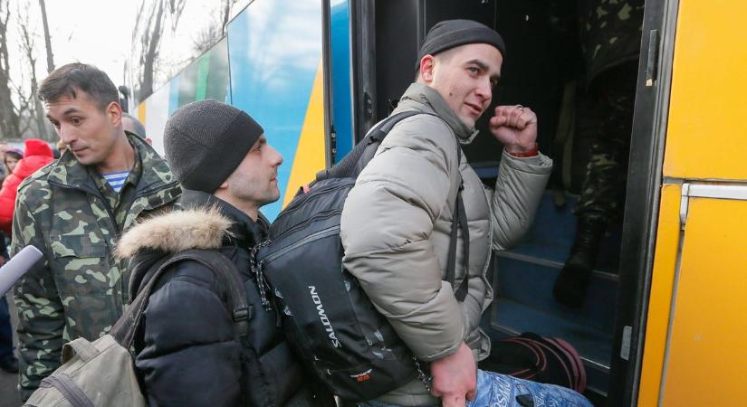 Hazaküldené Litvánia az ukrán hadköteles férfiakat