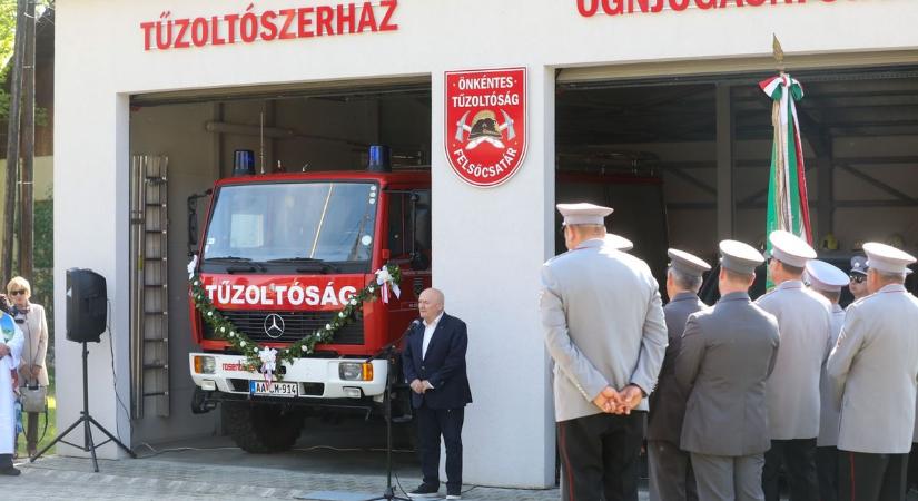 135 éves az Önkéntes Tűzoltó Egyesület Felsőcsatáron – újonnan vásárolt tűzoltókocsit avattak - fotók, videó