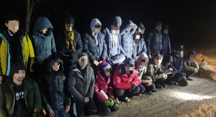 Mórahalmon és Szegeden csaptak le a rendőrök a migránsokra