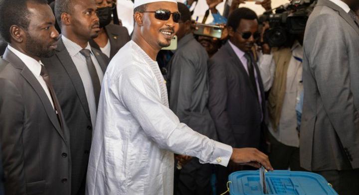 Csádban a junta vezetőjét hirdették ki az elnökválasztás győztesének