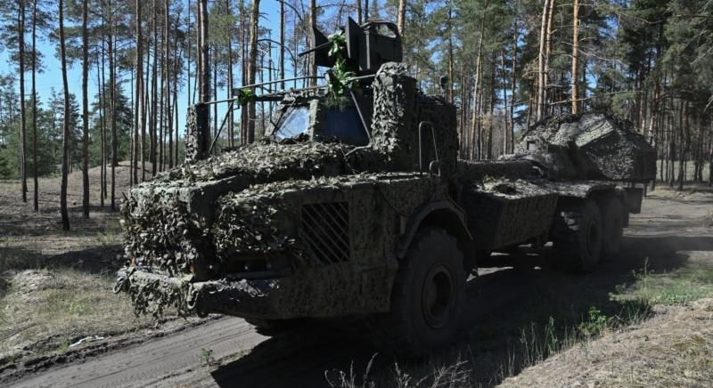 Az ukrán fronton vonulnak fel a világ legprofibb automata ágyúi