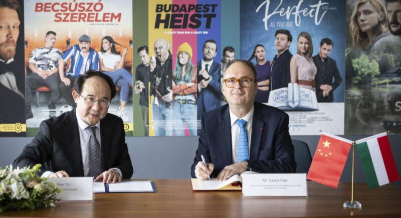 Együttműködési megállapodást írt alá Káel Csaba a Kínai Filmügyi Igazgatóság vezetőjével