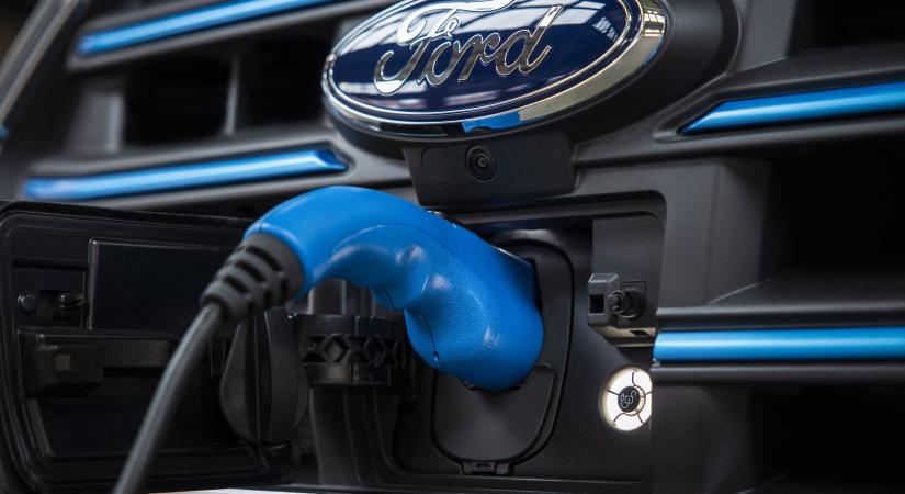 Többet bukik villanyautóin a Ford, mind amibe azok kerülnek