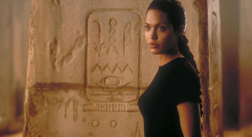 Jön az élőszereplős Tomb Raider-sorozat, de Angelina Jolie megint nem kapta vissza imádott szerepét: ki játssza majd a dögös kalandort?