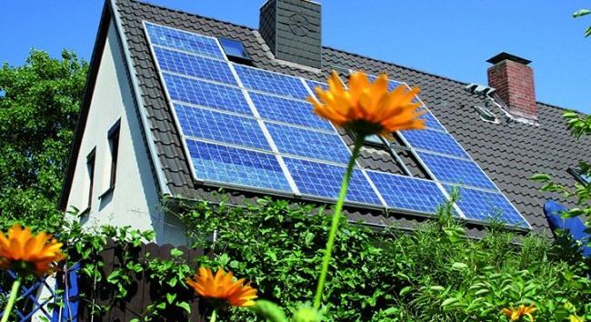 Meghaladta a tízezret a kedvezően elbírált támogatási kérelmek száma a napelem-programban