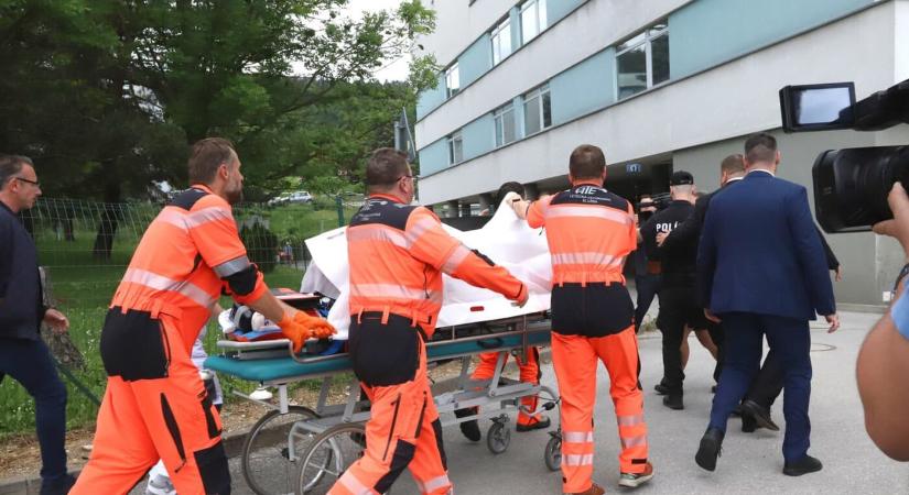 VIDEÓ: Így szállították a besztercebányai kórházba Ficót