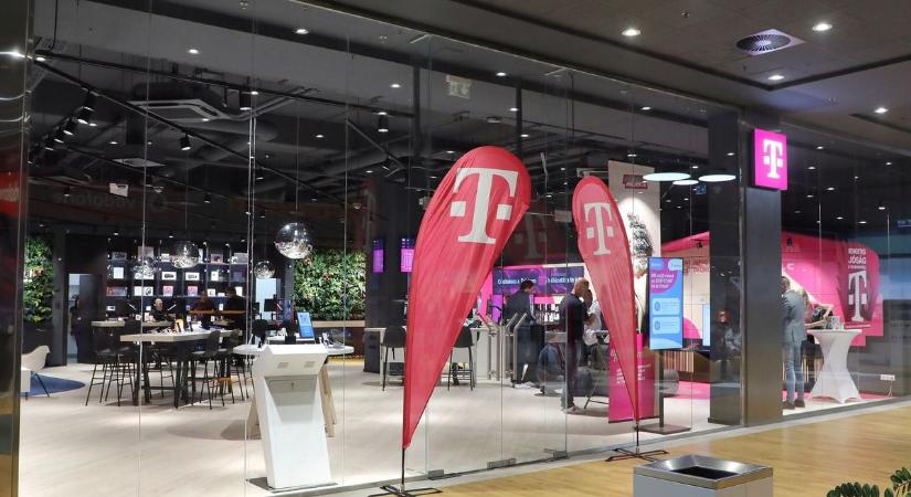 Brutálisan rávert az elemzői konszenzusra a Magyar Telekom