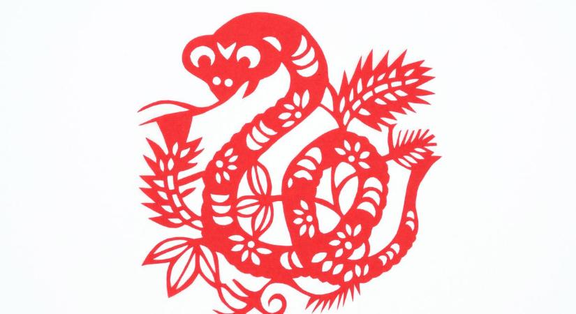 Kínai horoszkóp-előrejelzés júniusra a Kígyóknak: titkos viszonnyal indul a hónap, majd pénz áll a házhoz, az otthonodban kisebb baleset érhet