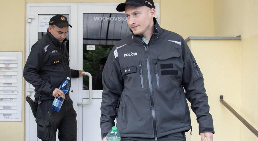 Több szlovák vezető politikust is halálosan megfenyegettek, a rendőrség megerősítette a képviselők védelmét