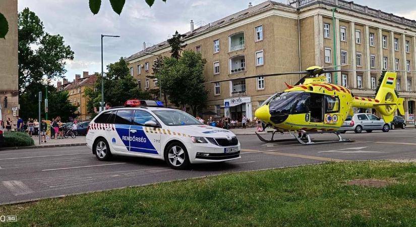 Innen esett ki egy idős férfi Dunaújvárosban, mentőhelikopter érkezett hozzá – Videó