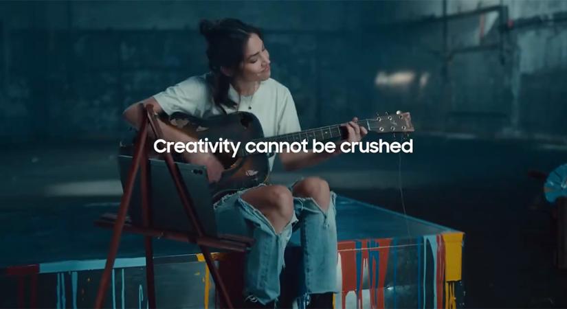 A Samsung új reklámjából talán épp az a kreativitás hiányzik, amit szerintük az Apple összezúzott