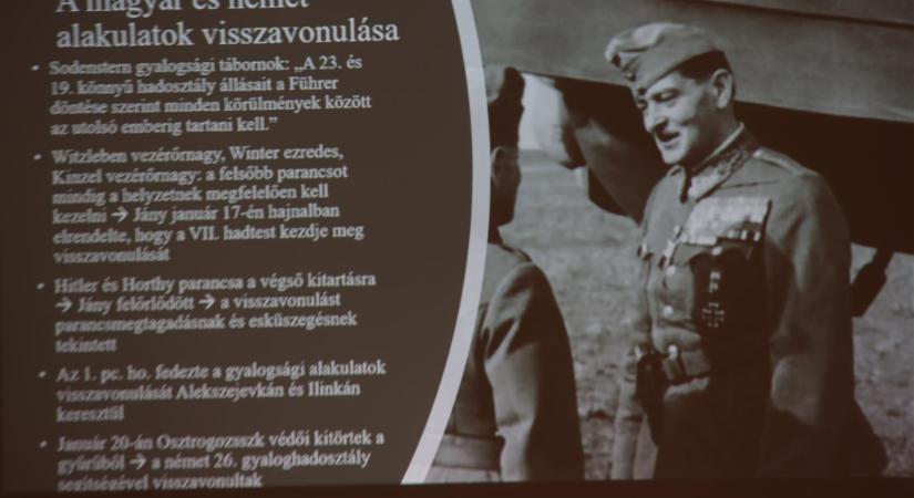 MCC Rimaszombatban: Tolnai Gyula előadása a Donnál harcolt magyar katonákról képeken