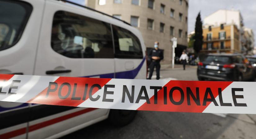 Lelőttek egy férfit, aki fel akart gyújtani egy zsinagógát Franciaországban