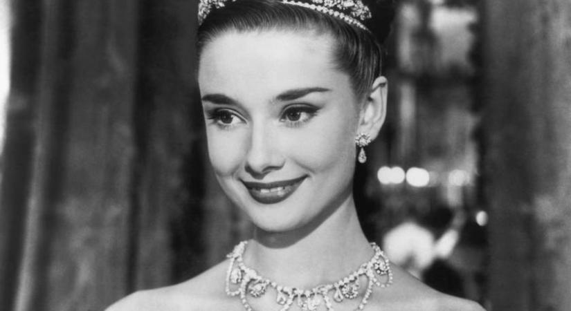 Édesapja elhagyta, és már 16 évesen dolgozott - Az Oscar-díjas Audrey Hepburn élete nem volt könnyű