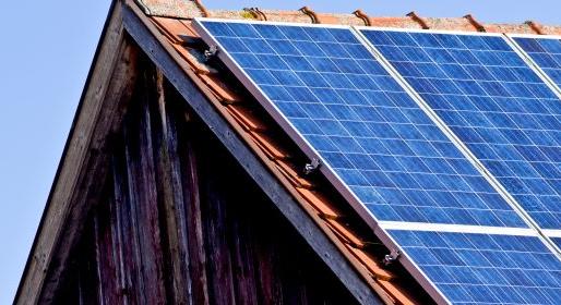 5 millió forint támogatásra pályázhat, ha napelemet telepítene
