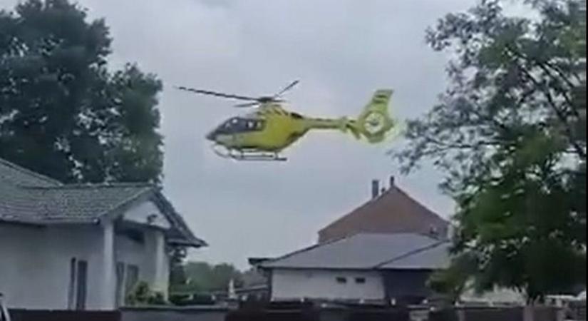 Mentőhelikopter érkezett a lőrinci főzőversenyre